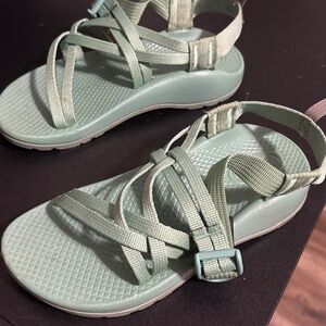 Size 2 Chaco Sandals Light Green